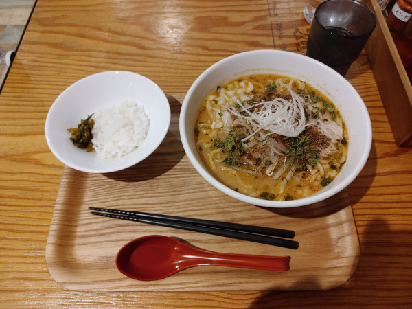 「スパイスラーメン　960円」@SPICE 麺 アッ晴れの写真
