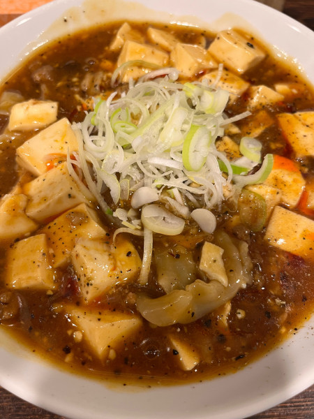 「マーボー麺　刀削麺」@元祖打卤麺 香辣居 8号店の写真