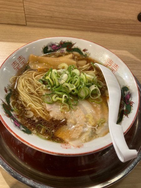 「中華そば（８５８円）」@神戸中華そば 麺や一神の写真