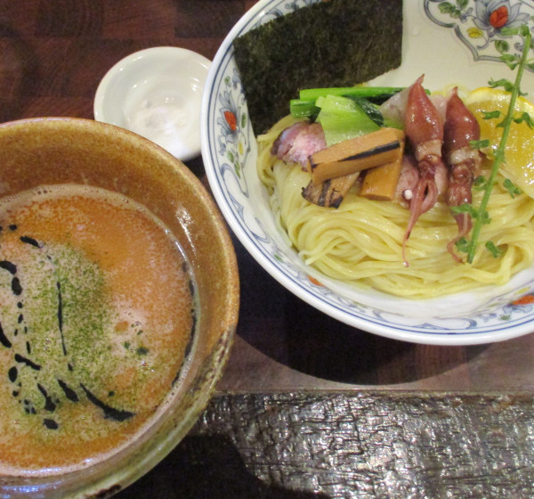 「＜期間限定＞ホタルイカのつけ麺　1000円」@麺や 庄のの写真