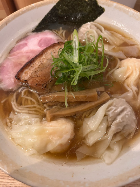 「肉・海老ワンタン麺　黒　大盛」@DURAMENTEIの写真