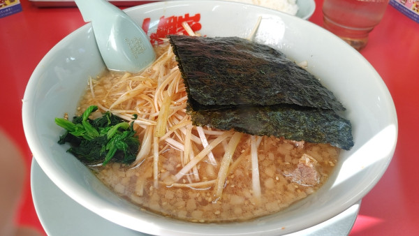 「味噌ネギラーメン　背脂トッピング」@山岡家 松本店の写真