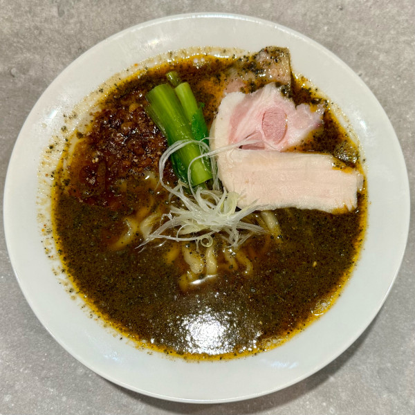 「担々麺 ¥1,100 もち小麦手揉み麺変更 ¥70」@BIRI BIRI CRUSH MENの写真