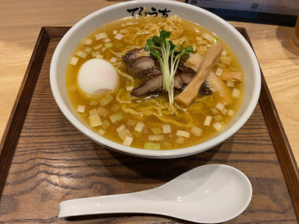 「中華そば醤油」@磨宝の鶏 中華そば てらうちの写真