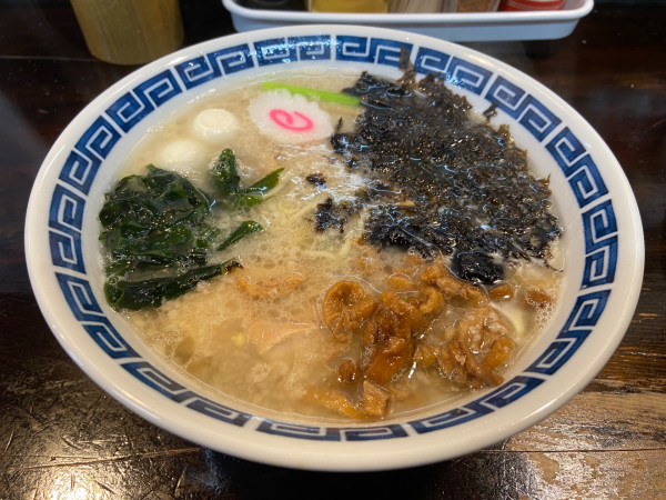 「あおいラーメン(900円)」@麺屋 あおいの写真