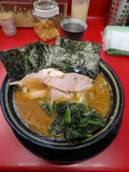 「ラーメン900円濃」@IEKEI_TOKYO 王道家直系の写真