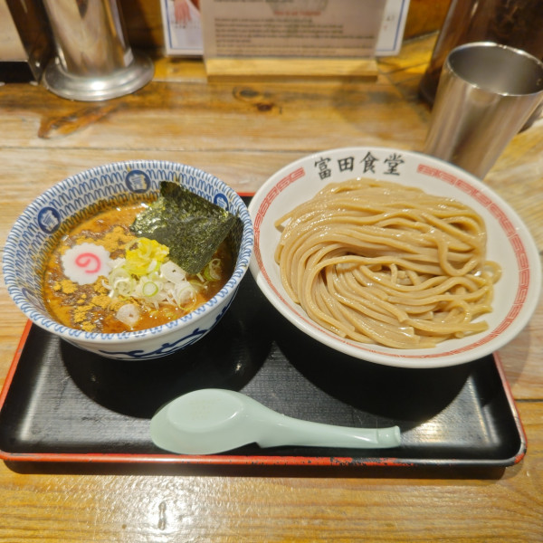 「濃厚つけ麺（中）」@松戸中華そば 富田食堂の写真