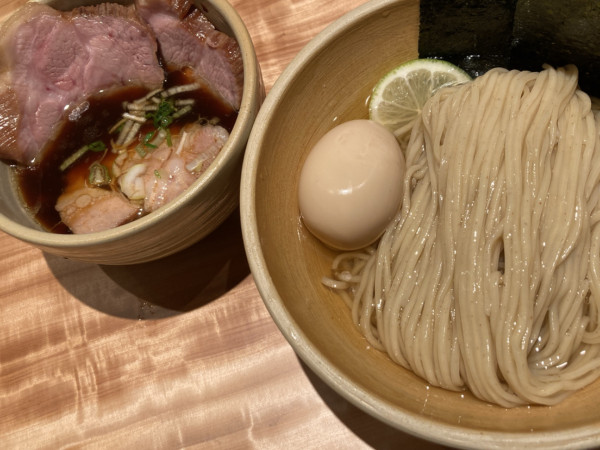 「特製つけ麺＋ミニ･ゴロ肉ごはん＋割りスープ温鶏スープ60c」@迂直の写真