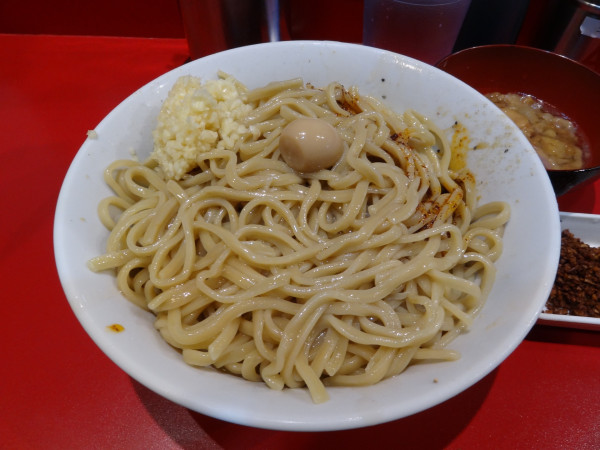 「塩油そば950円N辣油 冷し50円限定2 あぶ卵80円」@麺屋HEROの写真