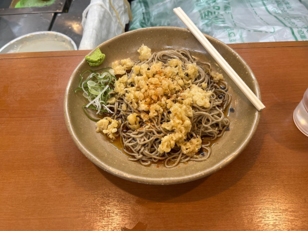 「冷やしたぬきそば420円」@亀有そばの写真