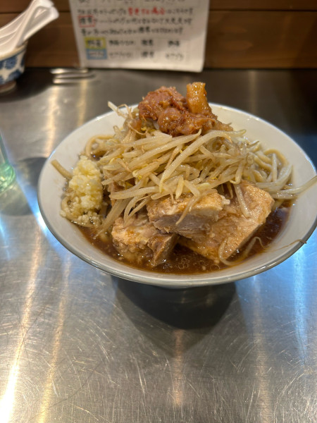 「チャーシューめん」@成城贅肉店の写真