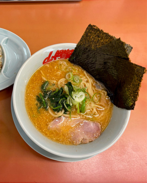 「特製味噌ラーメン(830)」@ラーメン山岡家 相模原店の写真