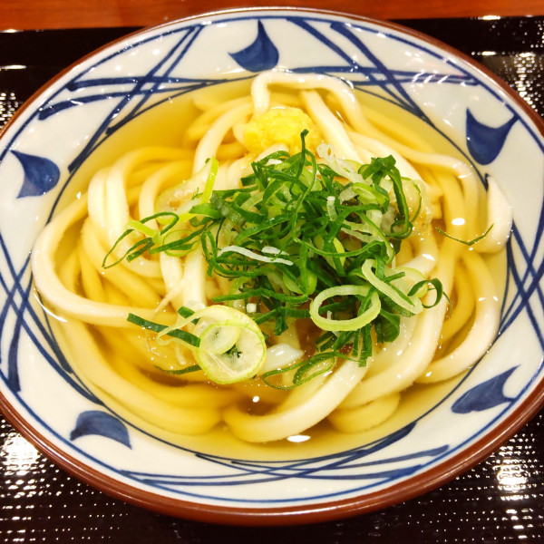 「冷かけ（並）（￥420）」@丸亀製麺 羽田空港第1ターミナル店の写真