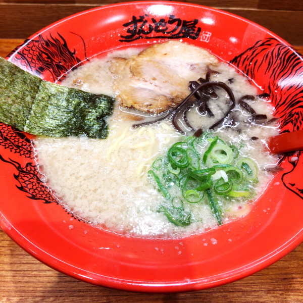 「元味らーめん（￥860）＋キクラゲ（￥110）」@ラー麺 ずんどう屋 羽田空港第1ターミナル店の写真