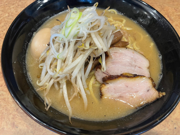 「味噌らーめん、麺大盛、味玉」@味噌らーめん屋 ちょりんの写真