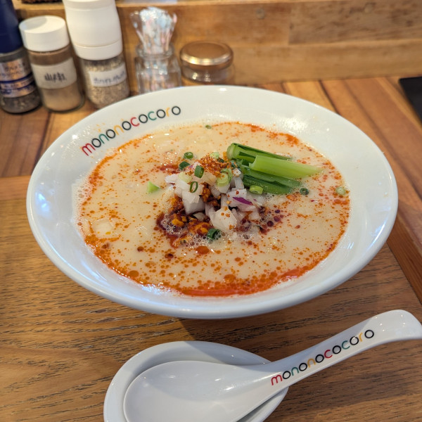 「うま辛たんたんめん」@もののこころ 東松戸店の写真