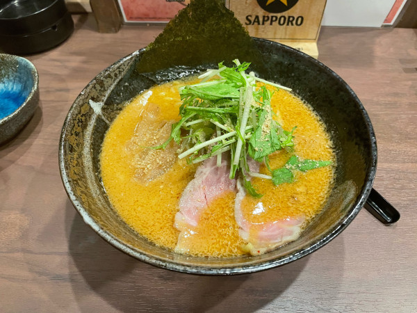 「牛骨味噌ラーメン980円」@らーめん 一八の写真