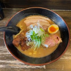 和風とんこつチャーシュー（1350円）