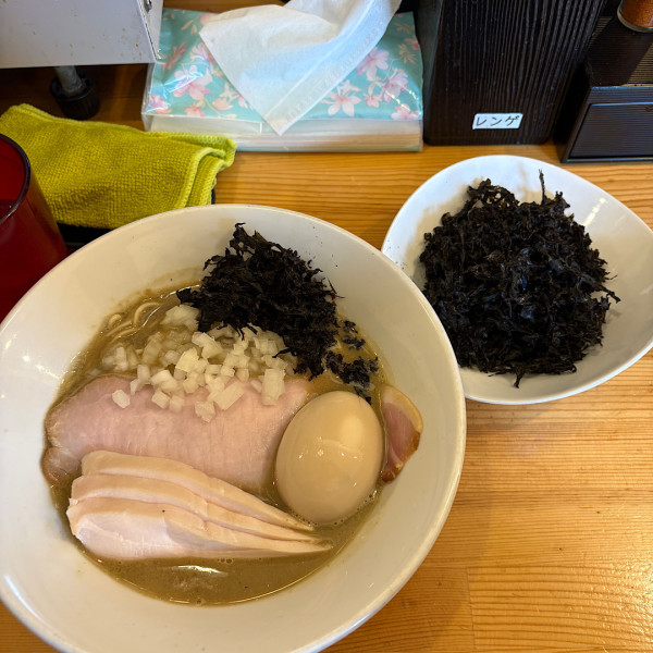 「濃厚煮干らーめん　岩のり鶏チャーシュー」@煮干らーめん 川むらの写真