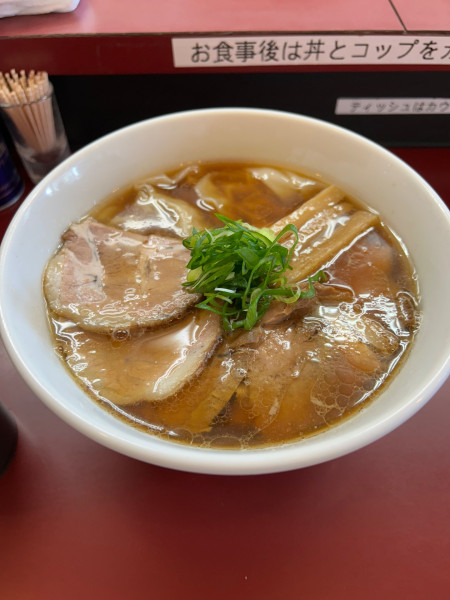 「醤油　チャーシュー　鶏ワンタン」@らぁ麺 松しんの写真
