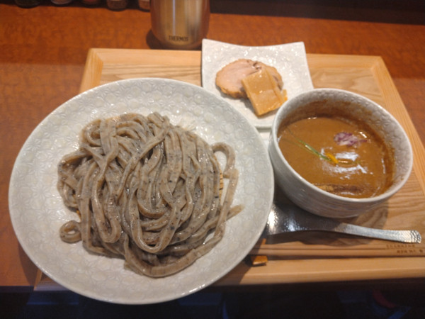 「御影つけめん(並)¥1300-」@手打式特級多加水 御影麺 鏑矢の写真