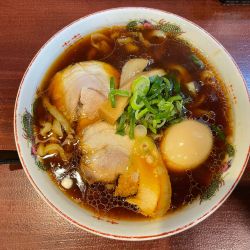 手打ち醤油(¥950) 玉子(¥100)