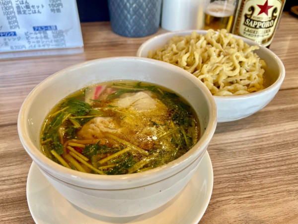 「サッポロ赤星 → 塩つけ麺 ワンタン」@くじら食堂 nonowa東小金井店の写真