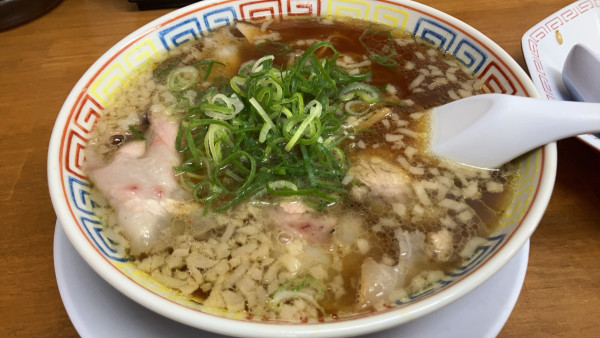 「醤油ラーメン」@ラーメン北斗 吹田本店の写真
