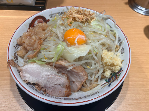 「小ラーメン(汁無し)」@豚山 町田2号店の写真