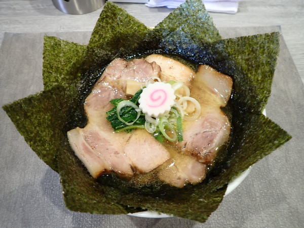 「塩チャーシュー麺 1300円」@手打ち 蓮の写真