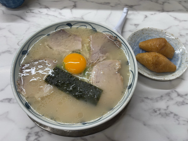 「玉子入り（750円）」@らーめん もとむらの写真