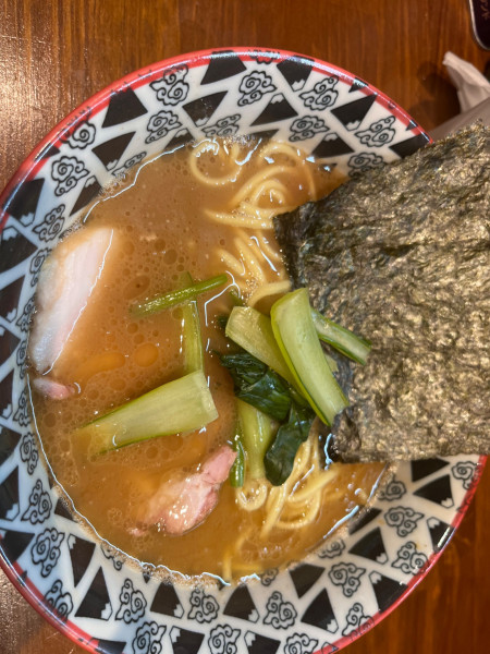 「ラーメン900円」@家系ラーメン いんなみ家の写真
