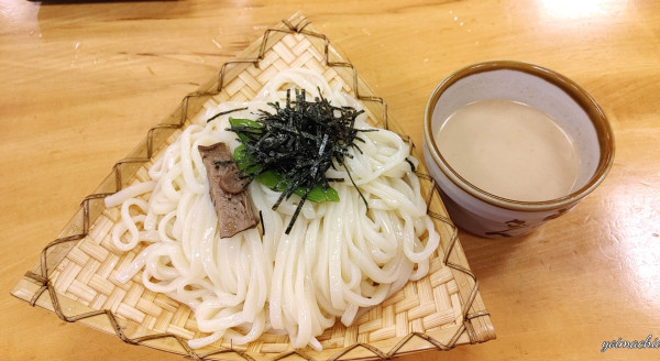 「ごま汁うどん（大盛)」@大澤屋 第二店舗の写真