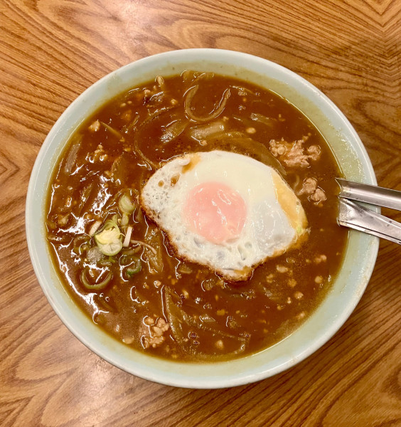 「カレーらーめん　880円」@みゆき食堂の写真
