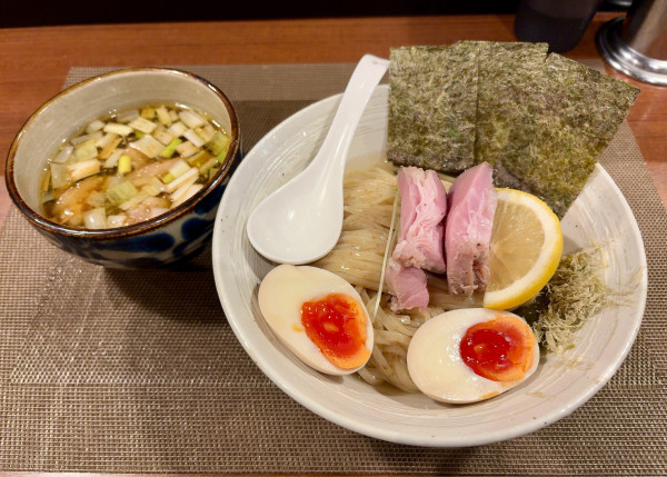 「昆布水醤油つけ麺＋紀州ぶどう山椒変更＋特製」@麺処 はら田の写真