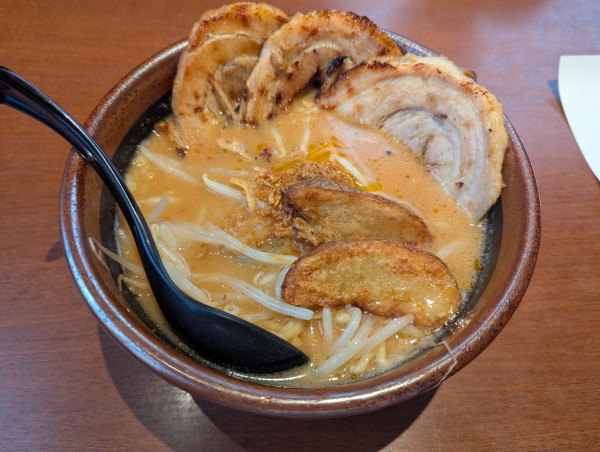 「北海道味噌󠄀チャーシュー麺」@麺場 田所商店 多摩ニュータウン店の写真