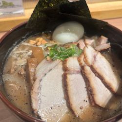 我流札幌塩ラーメン、特製トッピング