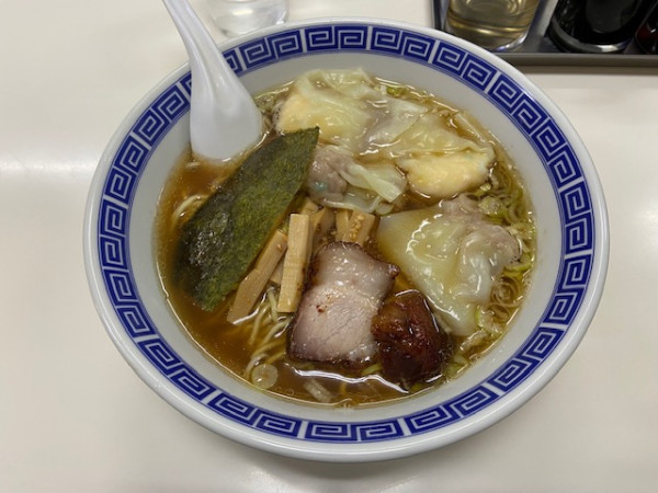 「ワンタンメン（ミックス）」@支那そば いしはらの写真
