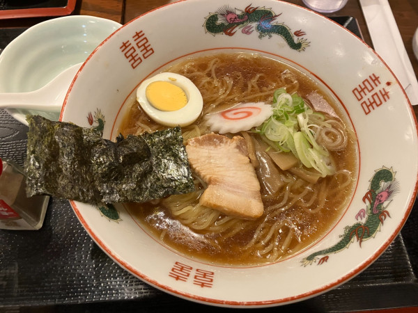 「中華そば 700円」@定食のまる大 府中店の写真