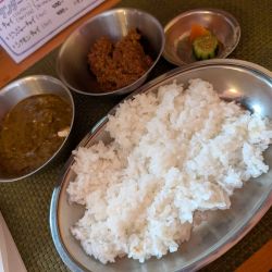 ハーフ＆ハーフ(キーマ＆ハラー)