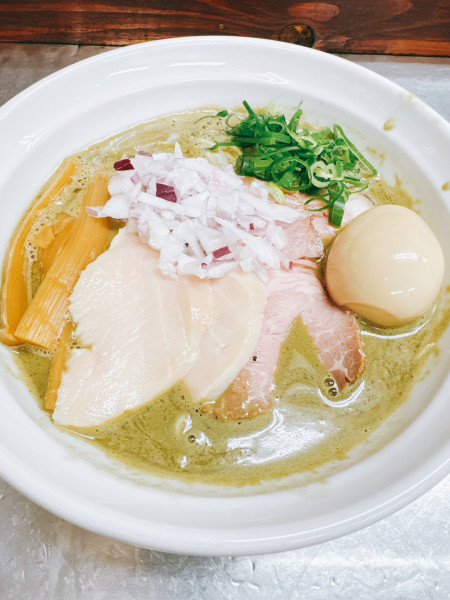 「最強クラス ギンギラ煮干し」@麺や 睡蓮の写真