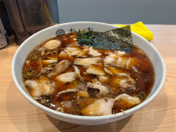 「正油チャーシューメン大盛+味玉」@ラーメンたいち 蓮潟店の写真