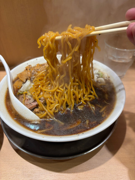 「札幌ブラック大盛（1330）ライス（150）」@札幌六坊の写真