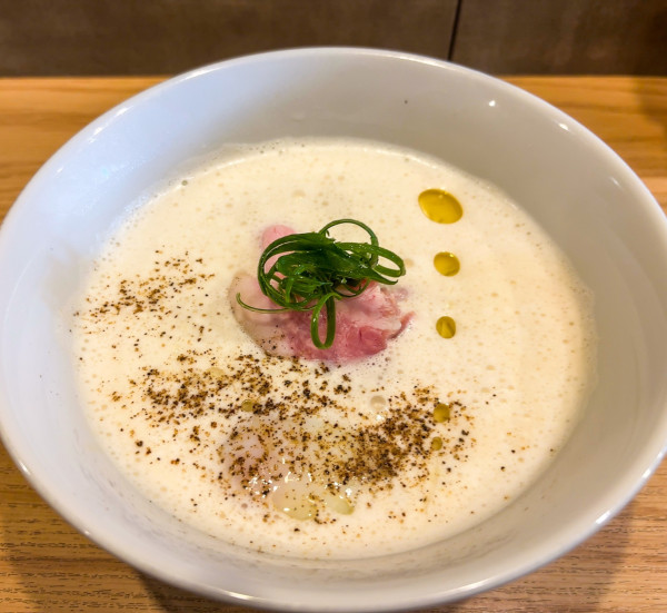 「トリュフ味噌Crema」@らーめんMAIKAGURAの写真