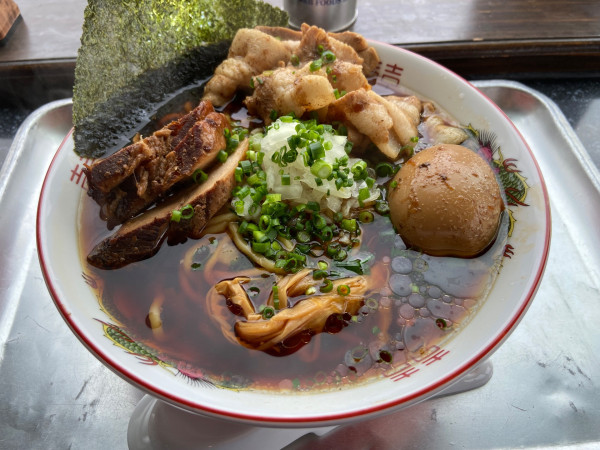 「ビードロラーメン(1200円)」@びーどろ食堂の写真