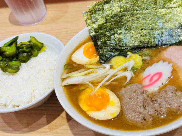 「海獣ラーメン 他 1,560円」@漢ラーメン 室の写真