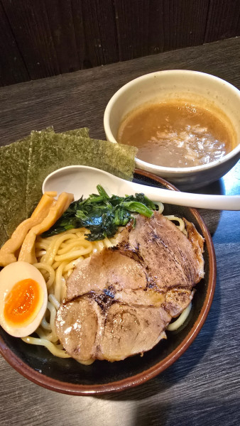 「炙り豚つけ麺〜家系風〜 1000円」@景勝軒 前橋総本店の写真