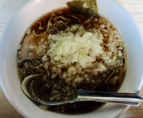 「薬味ラーメン」@元祖敏々亭 びんびんの写真