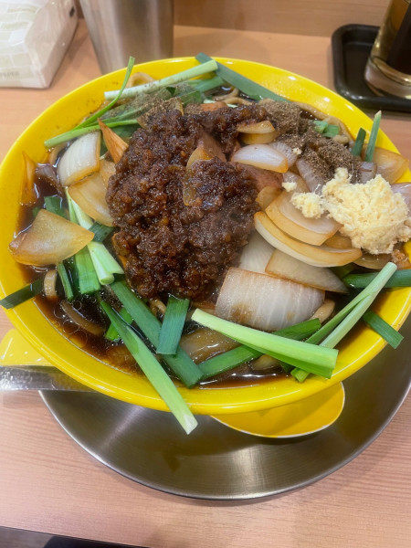 「スタミナラーメン+野菜マシ+麺大盛（背脂+ショウガ）」@スタミナラーメン天邪鬼の写真