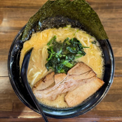 横浜家系ラーメン 龍馬家の画像